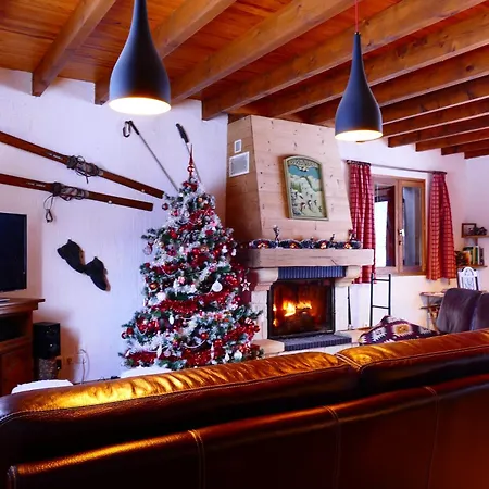 Jeanmarika Chalet Campan