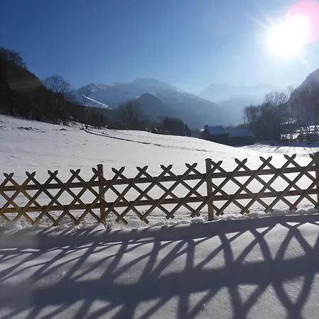 Jeanmarika Chalet *